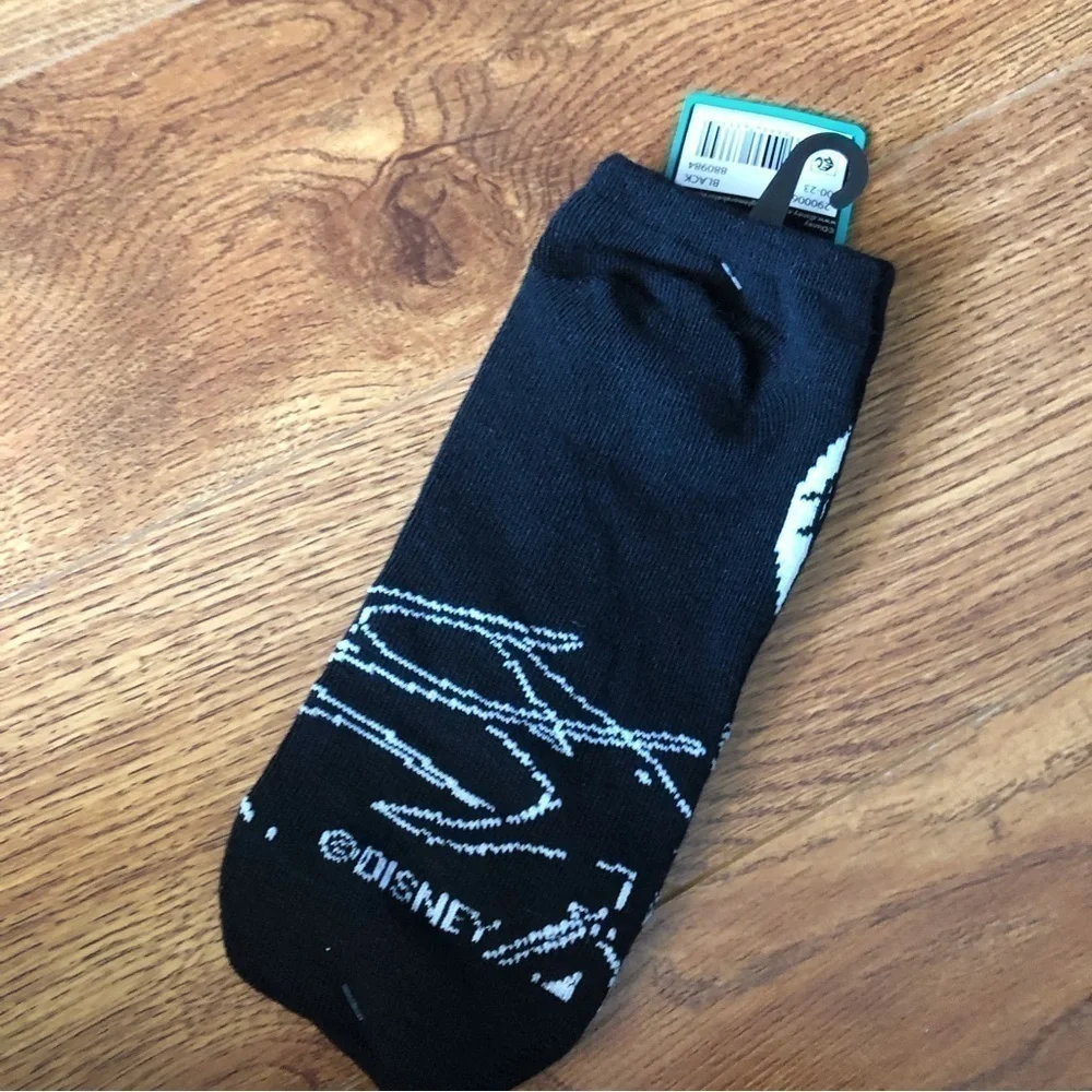 Disney The Nightmare Before Christmas No-Show Socks (size 4-10)
